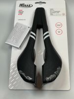 Selle Italia SP-01 Kit Carbonio Superflow Saddle Black - S3